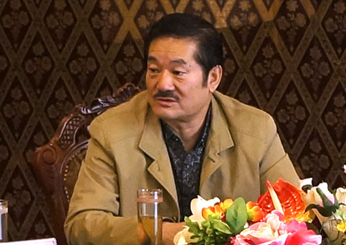 王爱新500.jpg
