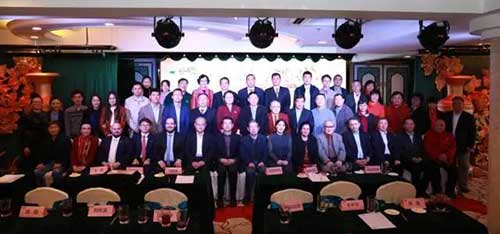 合影500.jpg